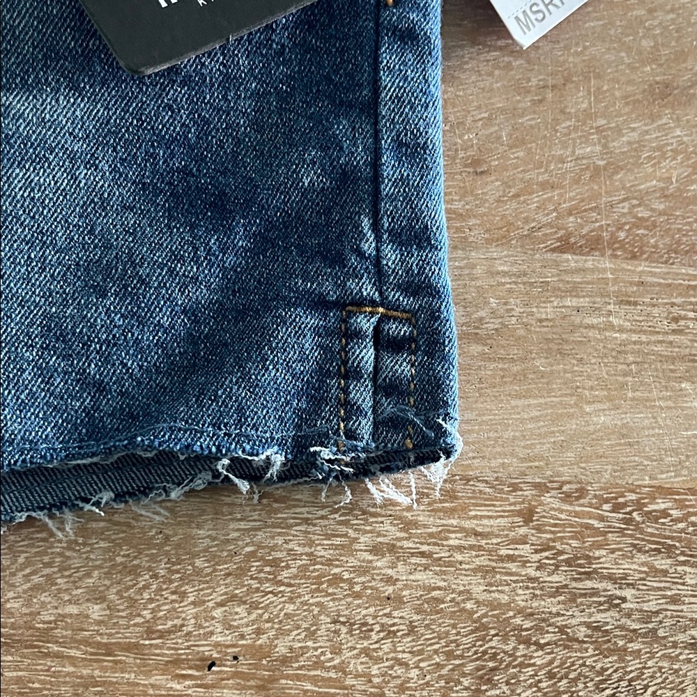 Hudson Jeans Blue Distressed Denim Shorts - Picture 6 of 6